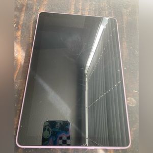 Amazon fire tablet 10